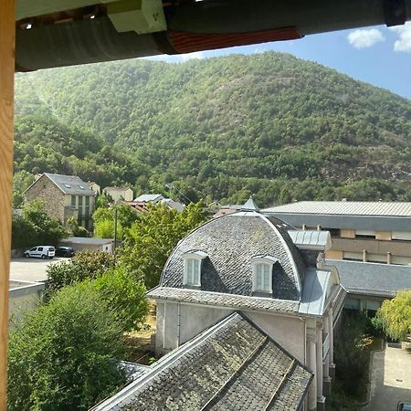 Maison De Village Ax-les-Thermes Bagian luar foto