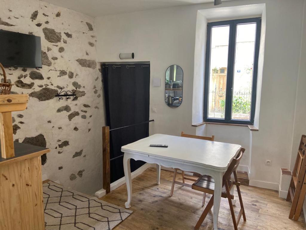 Maison De Village Ax-les-Thermes Bagian luar foto